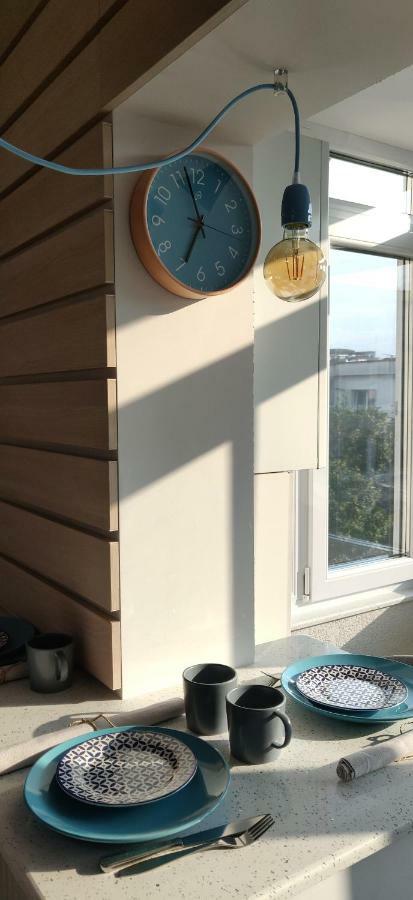 Modern And Cozy Apartment Piteşti Kültér fotó